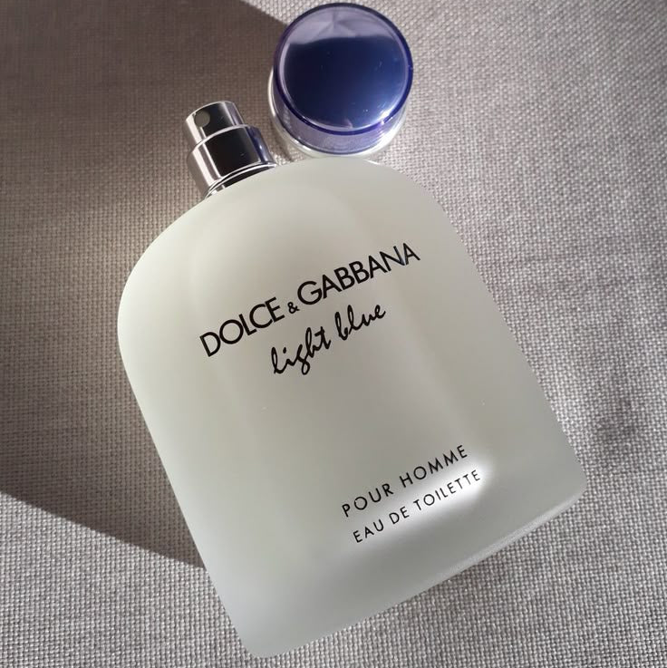 🔥 Light Blue Pour Homme 125ml – انتعاش يدوم طوال اليوم وجاذبية تخطف الأنظار ☀️